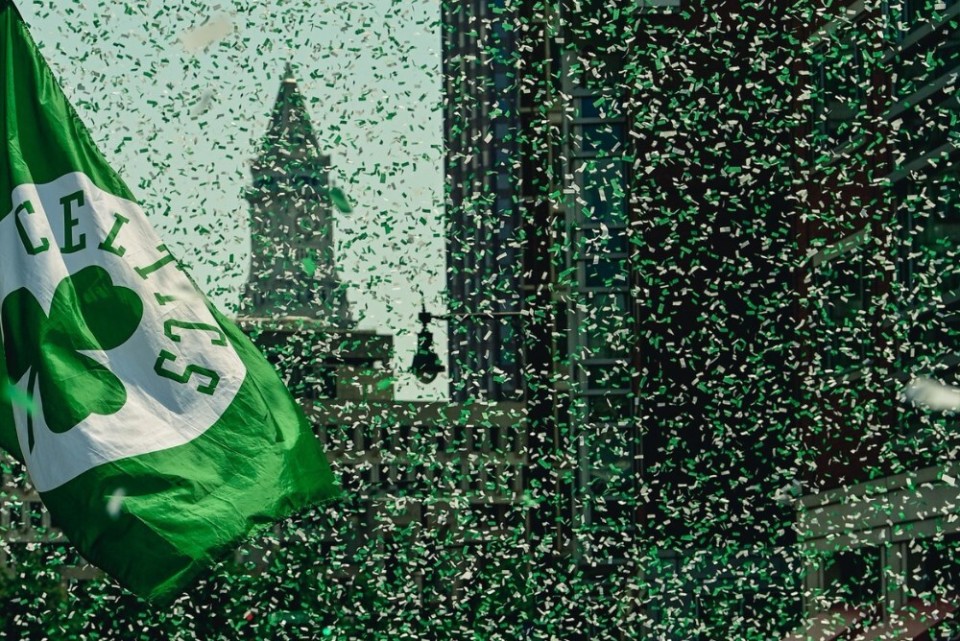 转会期突围战来临，波士顿凯尔特人围绕西甲调整名单，压力陡增，球探报告显示潜力的简单介绍