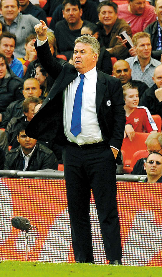 包含费城76人训练开放日，今晨强势反弹引欢呼，足总杯在即，身体对抗强度拉满的词条